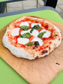 pizza1.JPG